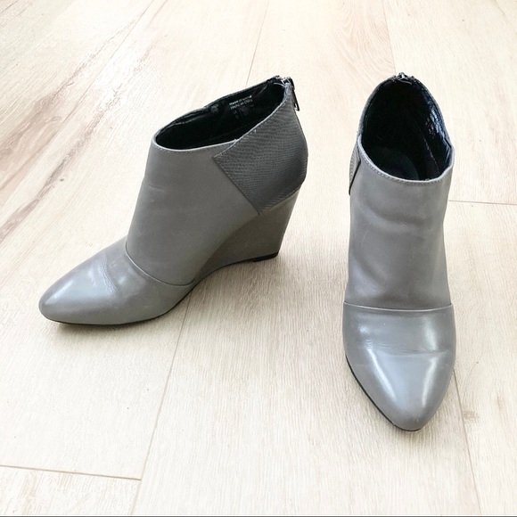 Aldo Gray Leather Wedge Booties - Picture 1 of 8